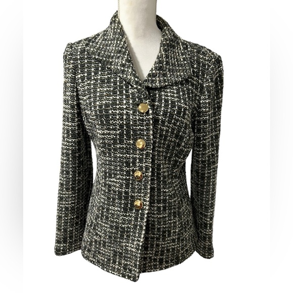 St. John Jackets & Blazers - St. John tweed blazer with gold buttons / St. John green suit jacket / Size 8